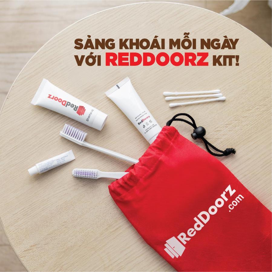 Reddoorz Hostel Near St. Joseph'S Cathedral Hanoi Dış mekan fotoğraf